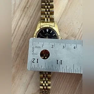 Waltham Ladies Watch Vintage Gold Tone Bracelet Black Dial Diamond Date Window Waltham | Accessories | Waltham Ladies Watch Vintage Gold  main image 4